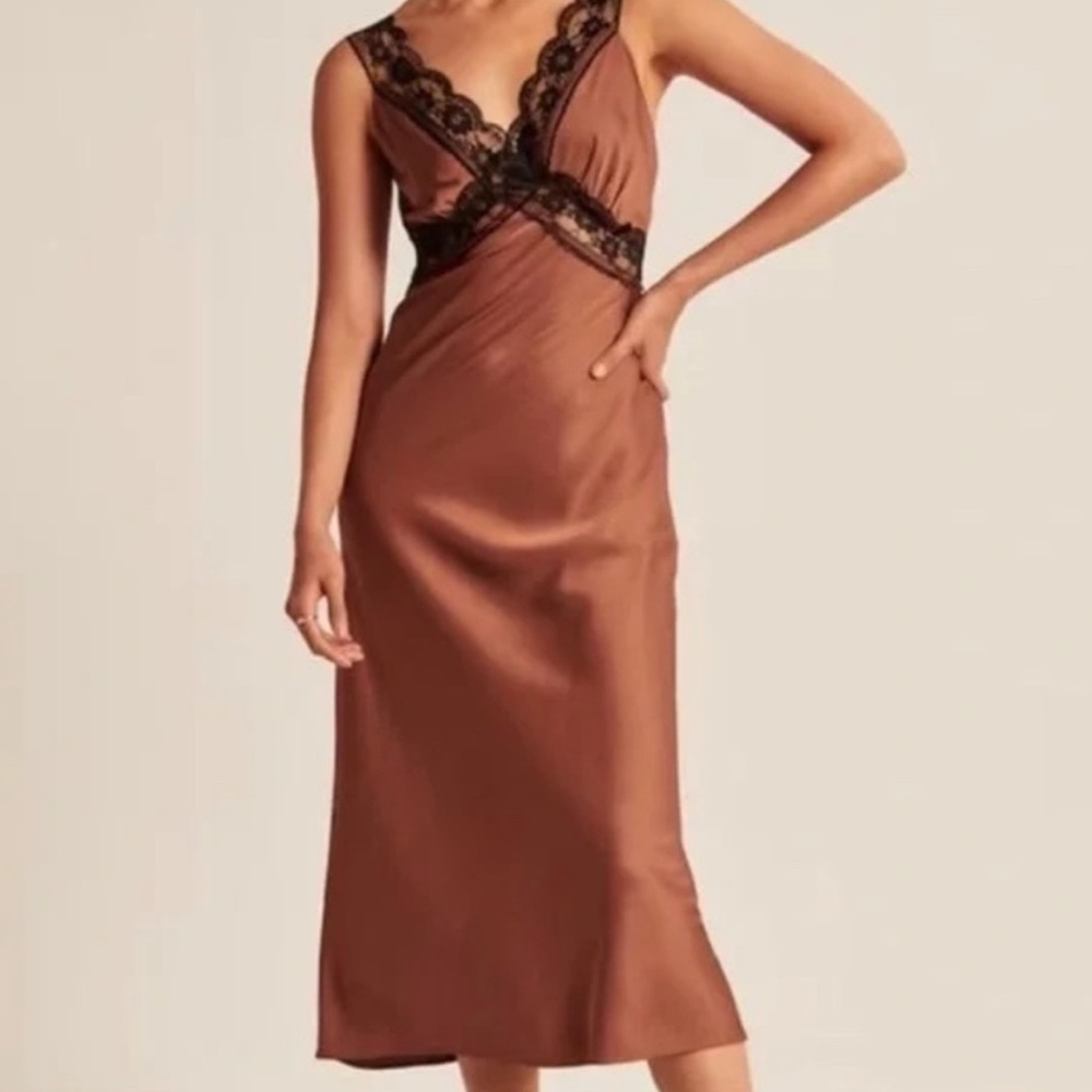 Abercrombie & Fitch Brown Slip with Black Lace